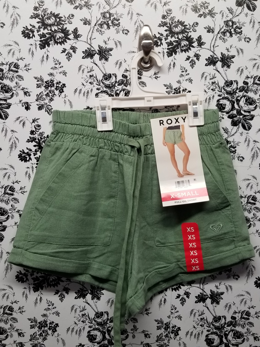 Roxy Women's Pull-On Athletic Shorts - Sage Green